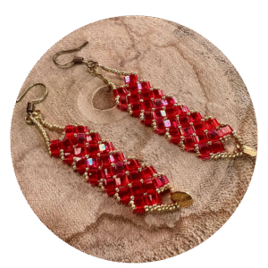 Boucle d'oreilles 3 rangs rubis