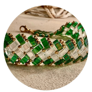 Bracelet Manchette 3 rangs Emeraude