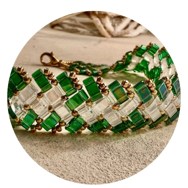 Bracelet Manchette 3 rangs Emeraude